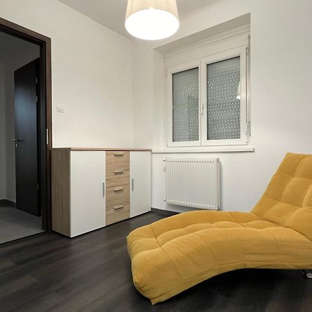 Pecsiapartmanok - K2 Apartman Екстер'єр фото