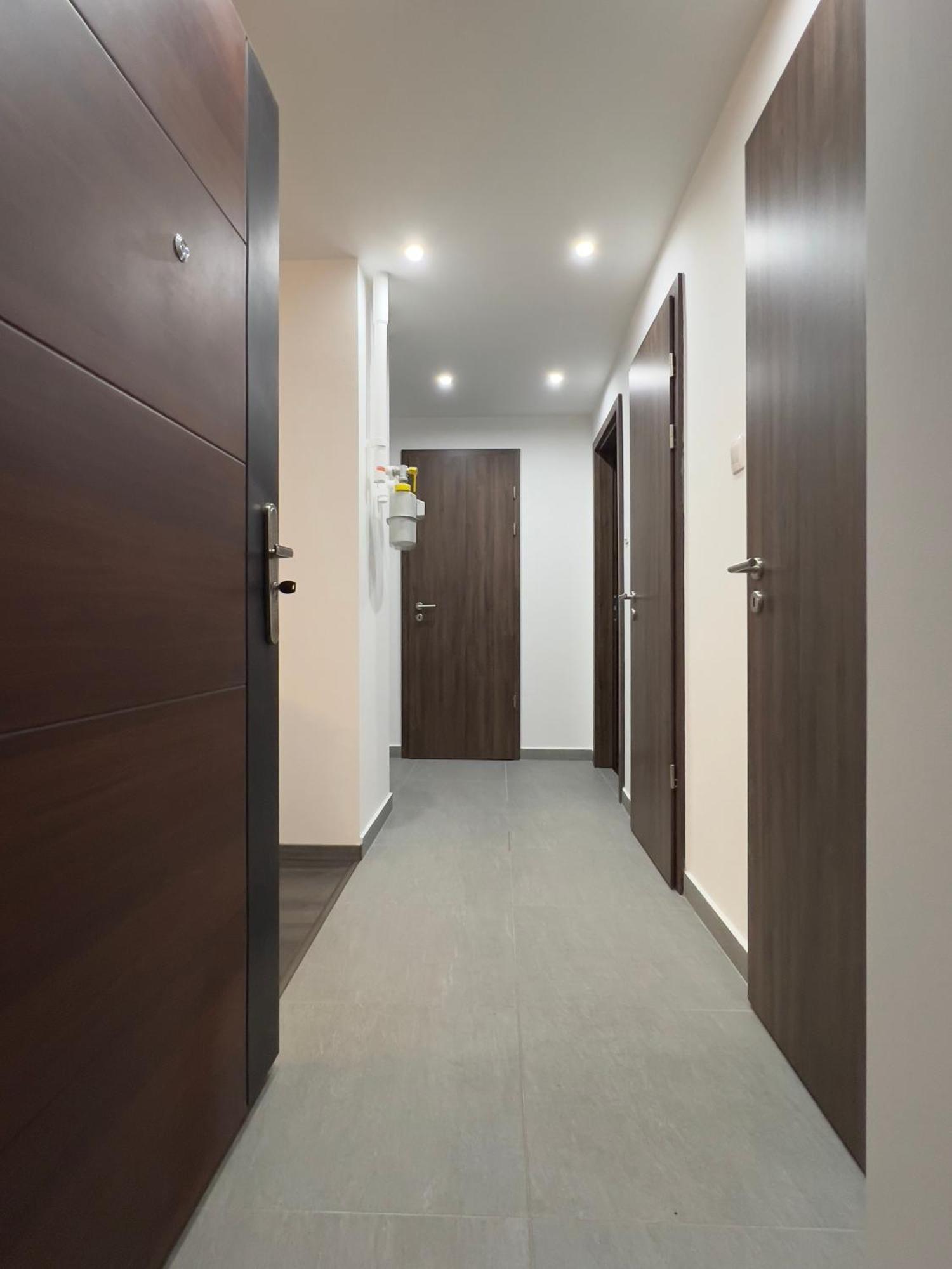 Pecsiapartmanok - K2 Apartman Екстер'єр фото